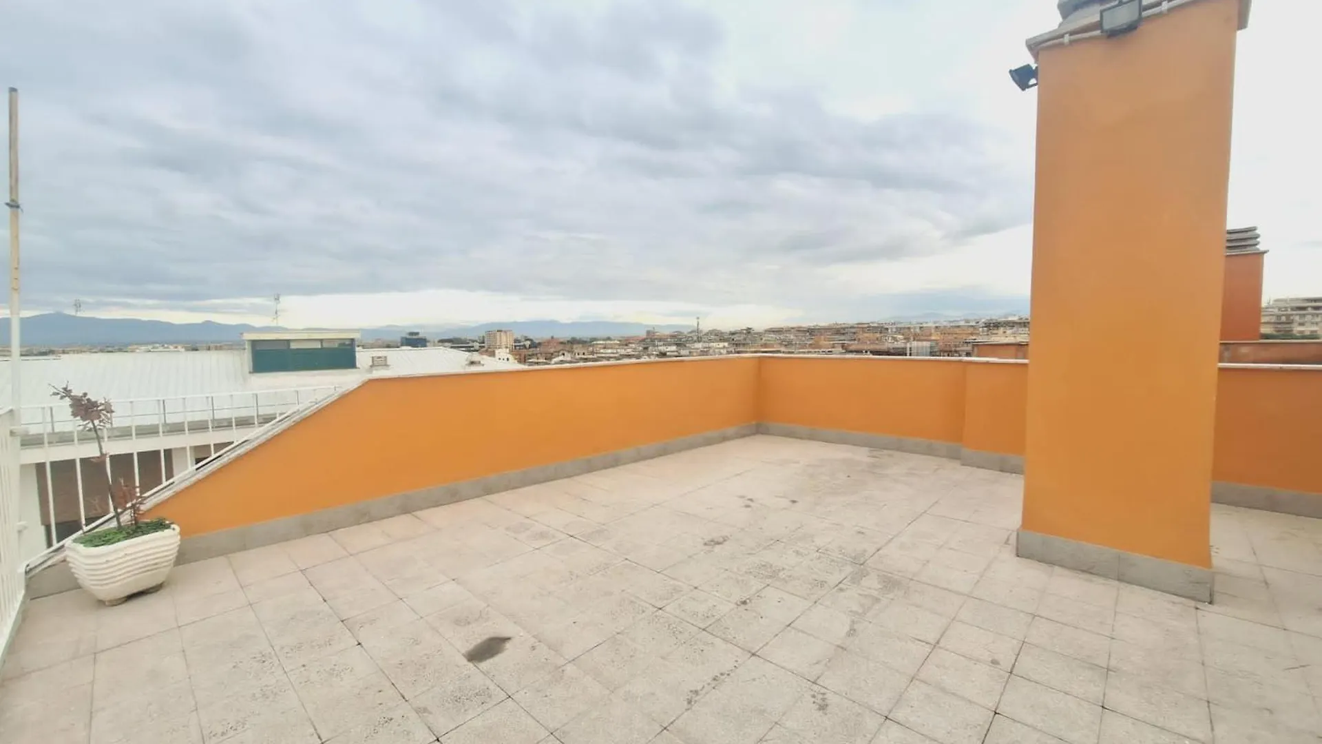 Appartamento Roma Tiburtina 0*, Rome Italy